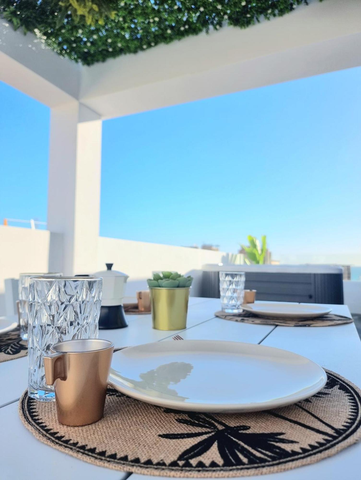 Appartamento Luxury Penthouse Valentin With Jacuzzi Corralejo Esterno foto